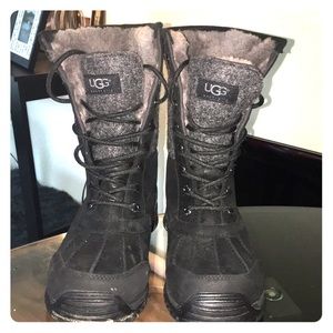 Adirondack Ugg boots